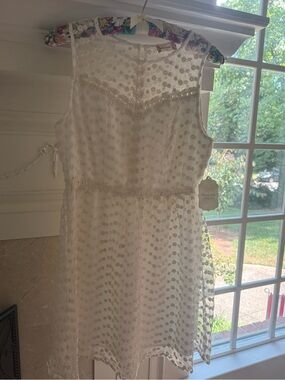 Altar'd State White Embroidered Sleeveless Lace Party Dress. Med- NWT